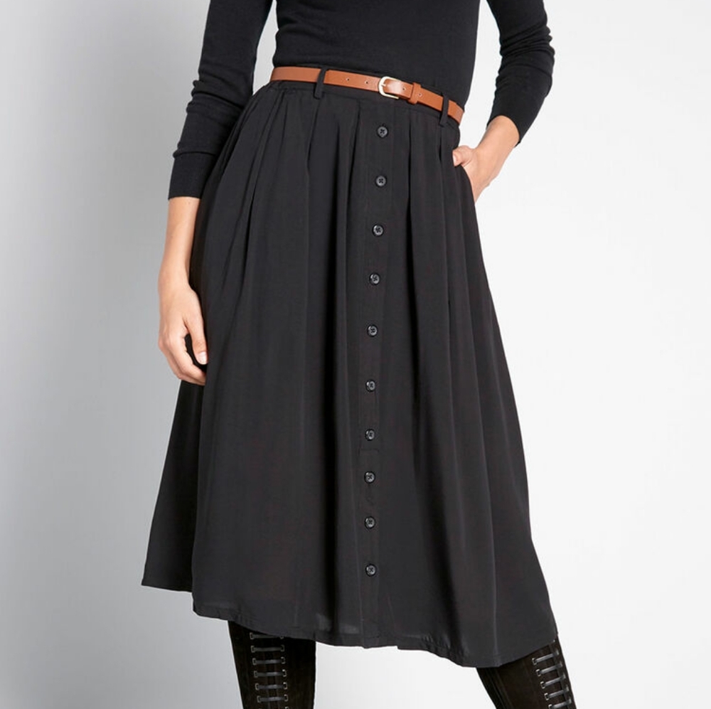 *size s* Bookestore's best midi skirt